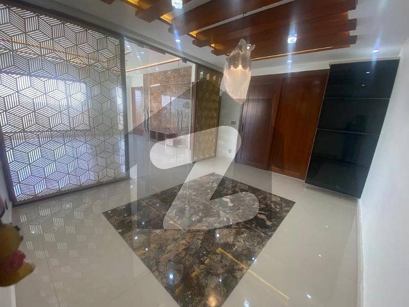 Luxurious 1000-Yard Spanish Villa In Bahria Town Karachi - Owner Built