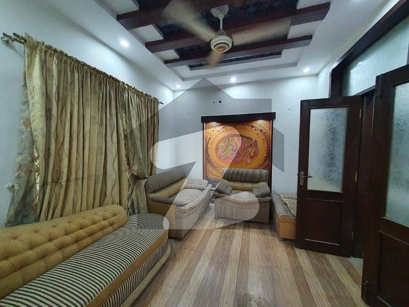 10 marla upper portion for rent in takbeer block bahria town lahore