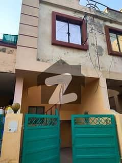 ایڈن لین ولاز 2 ایڈن,لاہور میں 2 کمروں کا 5 مرلہ مکان 67.0 لاکھ میں برائے فروخت۔
