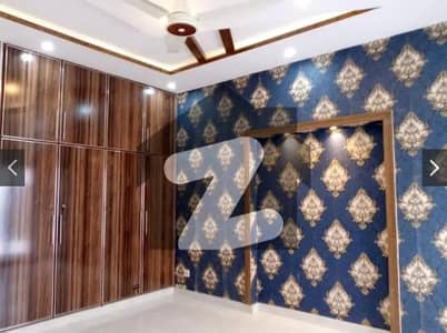 10 MARLA LIKE NEW UPPER PORTION AVAILEBAL FOR RENT IN BAHRIA TOWN LAHORE