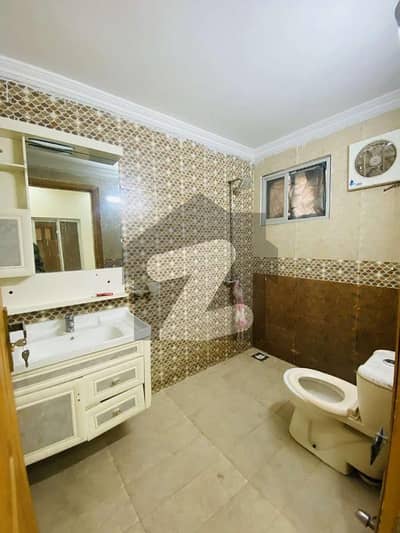 5 MARLA LIKE NEW BAHRIA HOME AVAILEBAL FOR RENT IN BAHRIA TOWN LAHORE