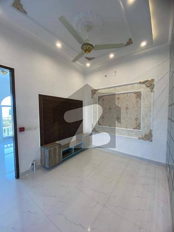 "Stunning 7 MARLA House for Rent with Breathtaking Views" IN DHA PHASE 6