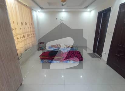 0ne Bed Flat For Rent