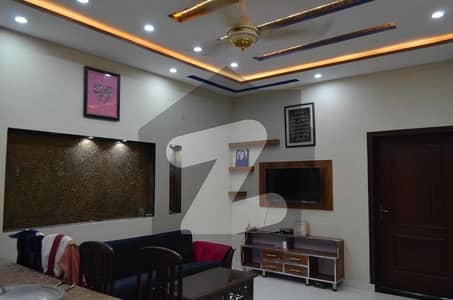 ایل ڈی اے ایوینیو ۔ بلاک اے ایل ڈی اے ایوینیو,لاہور میں 7 کمروں کا 1 کنال مکان 3.8 کروڑ میں برائے فروخت۔