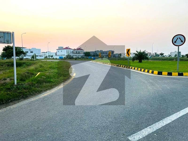 Good Location 1+1 Kanal Pair Plot For Sale DP Pool Clear S-Block DHA Phase 8 Direct Owner Meeting