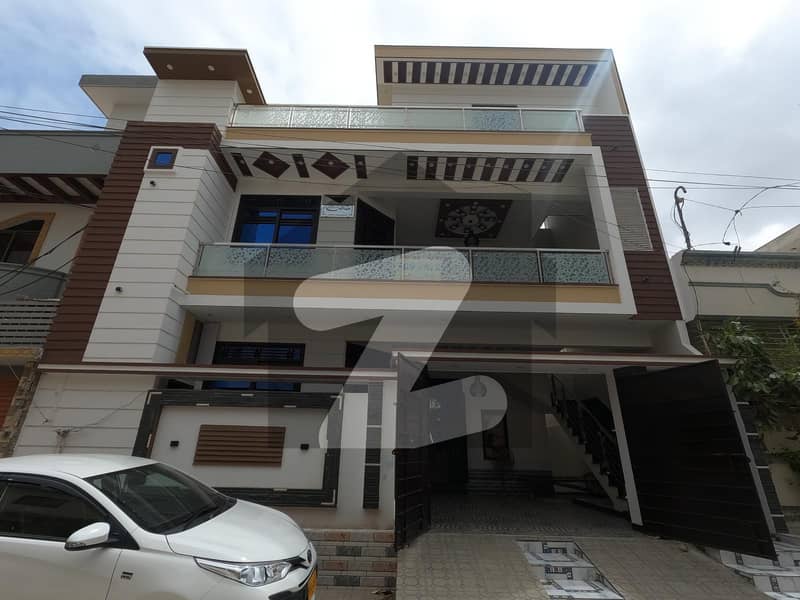 سعدی ٹاؤن سکیم 33,کراچی میں 6 کمروں کا 10 مرلہ مکان 3.85 کروڑ میں برائے فروخت۔