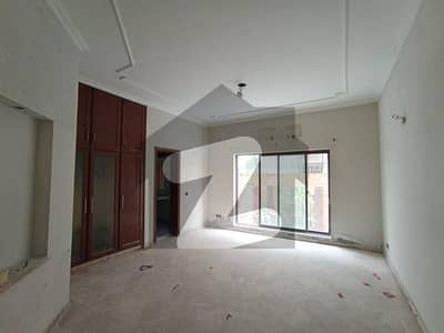 1 Kanal House For Sale Top Location In DHA Phase IV Near Goldcrest