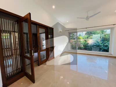 Double Storey Luxury House For Rent With Green Lawn In F-6/2