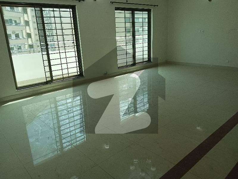 3 Bed Neat And Clean Apartment For Rent In Askari 11 Lahore.