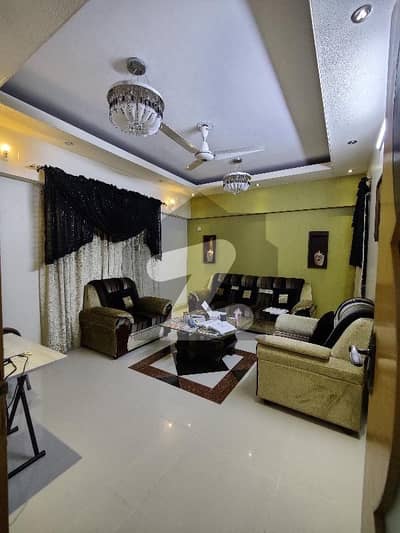 مسلم آباد سوسائٹی کراچی میں 5 کمروں کا 10 مرلہ مکان 9.0 کروڑ میں برائے فروخت۔