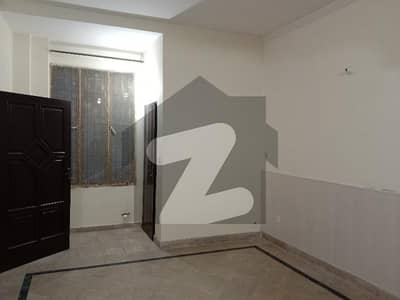 5 Marla Lower Portion Available For Rent In J3 Block Near Canal Road Expo Center Lahore