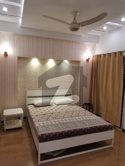 10 Marla Brand New Luxury Furnished Upper Portion Available In Bahria Town Lahore