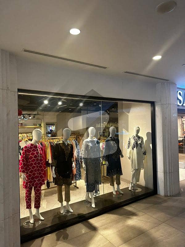 "Your Next Venture Awaits: Prime Shop for Sale!" "Your Next Venture Awaits: Prime Shop for Sale!"
