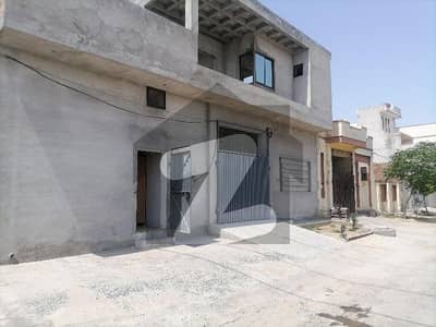 چناب گارڈنز فیصل آباد میں 10 مرلہ مکان 1.6 کروڑ میں برائے فروخت۔