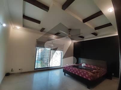 1 Kanal Upper Portion With 2 Bed, DHA Phase 5 Lahore For Small Family Only