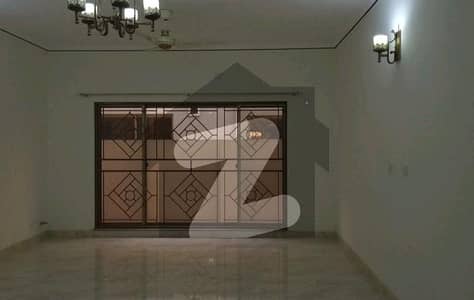 17 Marla House available for rent in Askari 10, Lahore