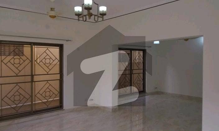 Good 17 Marla House For rent In Askari 10