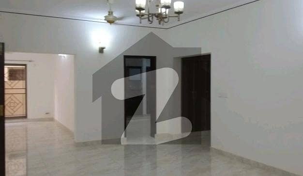 17 Marla House Available In Askari 10 For rent