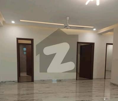 عسکری 11 - سیکٹر ڈی عسکری 11,عسکری,لاہور میں 3 کمروں کا 10 مرلہ فلیٹ 2.73 کروڑ میں برائے فروخت۔