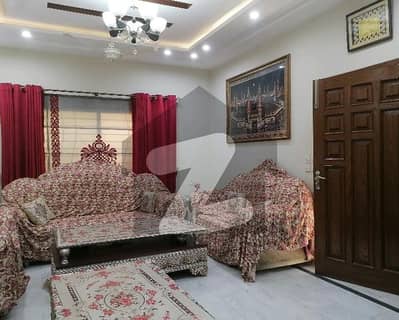 پنجاب سمال انڈسٹریز کالونی لاہور میں 5 کمروں کا 14 مرلہ مکان 4.35 کروڑ میں برائے فروخت۔