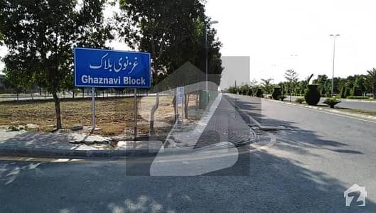 10 Marla Ghaznavi Block Bahria Town Lahore Plot For Sale