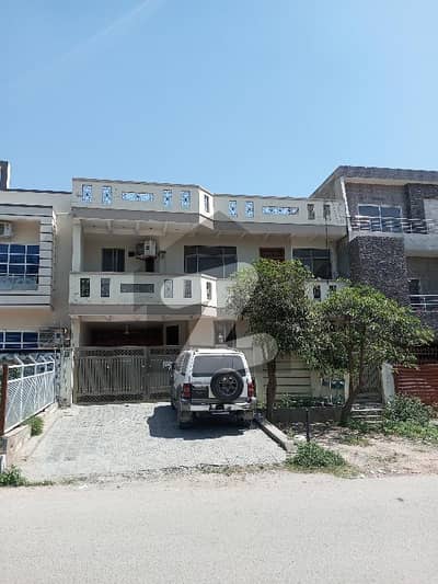 35x70 Ground Portion Available For Rent In G-13 Islamabad