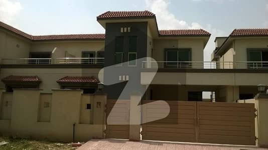 10 Marla 3 Bedroom House Available For Rent In Askari 10 Sector-B Lahore