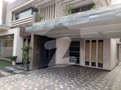 1 Kanal Slightly Used House For Rent In DHA Phase 2 Block-U Lahore.