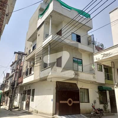 مدینہ گارڈن سوسائٹی لاہور میں 6 کمروں کا 3 مرلہ مکان 1.3 کروڑ میں برائے فروخت۔