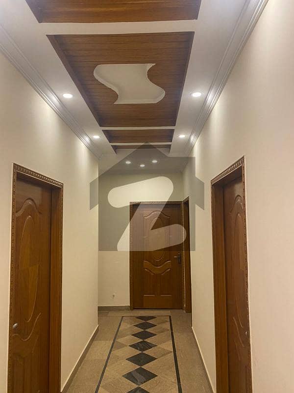 ڈی ایچ اے فیز 3 ڈیفنس (ڈی ایچ اے),لاہور میں 4 کمروں کا 10 مرلہ مکان 3.75 کروڑ میں برائے فروخت۔