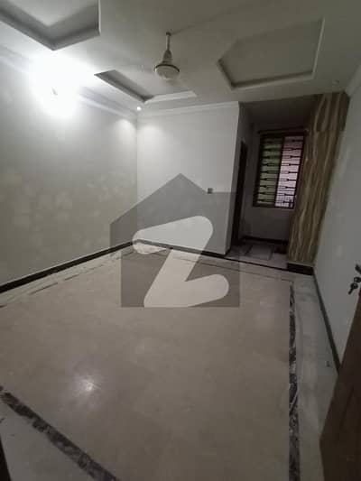 آئی ۔ 10 اسلام آباد میں 2 کمروں کا 6 مرلہ بالائی پورشن 75.0 ہزار میں کرایہ پر دستیاب ہے۔