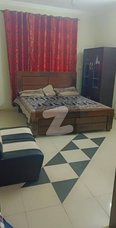 Furnished Portion , 5 Marla Upper Portion Available On Rent Nearby Emporium Mall