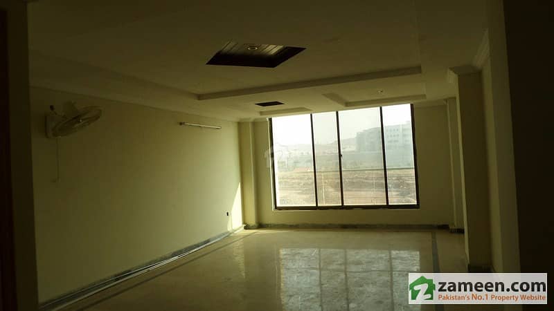 3rd Floor Apartment Available For Rent For Office