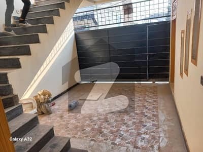 فیصل کالونی راولپنڈی میں 4 کمروں کا 5 مرلہ مکان 1.9 کروڑ میں برائے فروخت۔
