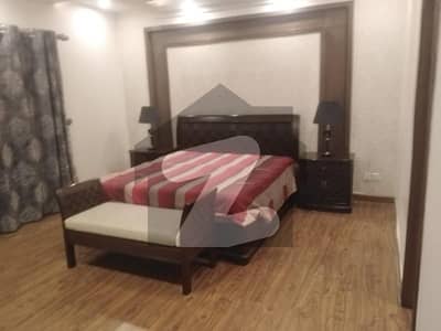 SHAH TAJ COLONY 3 MALA LOWER PORTiON FOR RENT FULLY FURNISHED