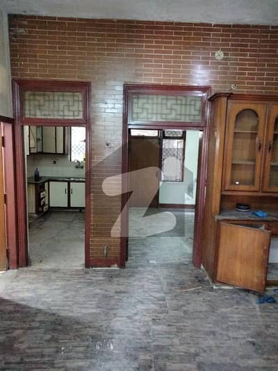 MIAN ESTATE OFFERS 5 MARLA 1 storey independent House FOR RENT