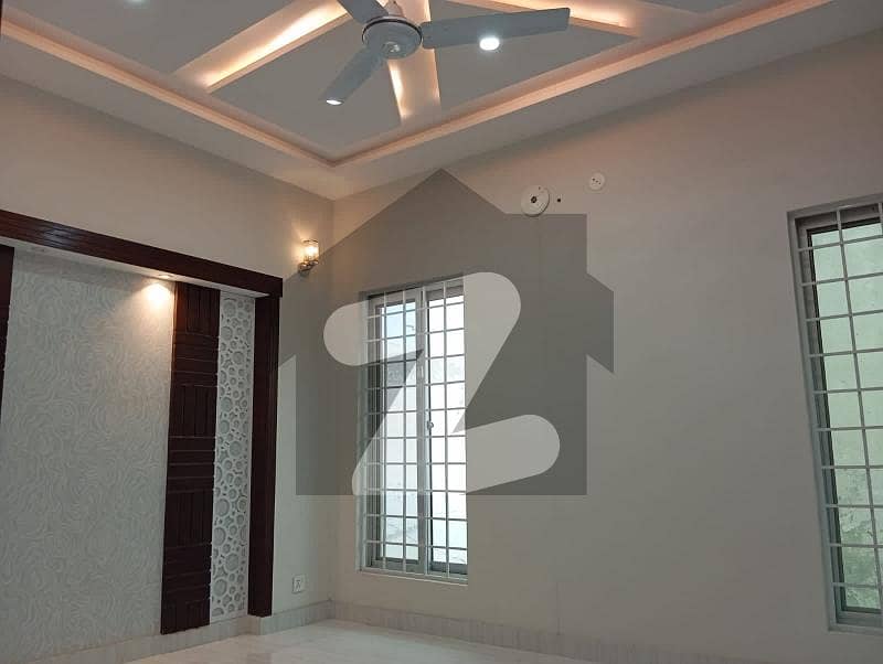 10 marla upper portion for rent in sector c bahria town lahore