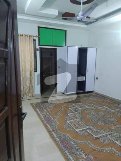 Silent commercial 120 sq yards ground floor portion for