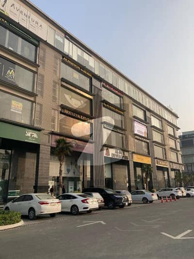 8-Marla Commercial Full Plaza Facing Courtyard Available For Rent
