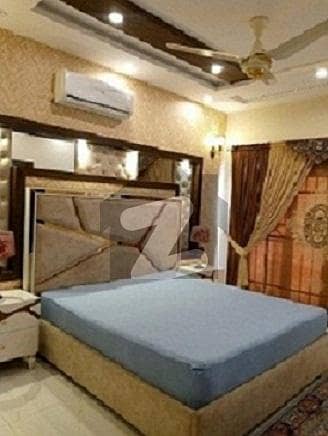 10 Marla LIKE NEW Furnished LOWER Portion For Rent In JASMINE Block Bahria Town Lahore