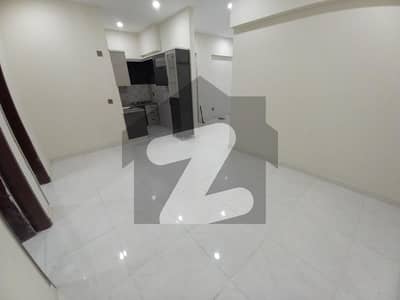 ڈی ایچ اے فیز 2 ایکسٹینشن ڈی ایچ اے ڈیفینس,کراچی میں 3 کمروں کا 5 مرلہ فلیٹ 1.6 کروڑ میں برائے فروخت۔