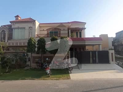 Defence Ph. 5 Smart Bungalow 10 Marla For Sale Owner Needy