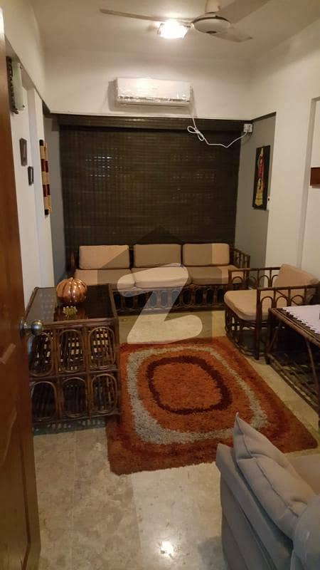 2 Bed Lounge Flat For Sale In Muslim Commercial