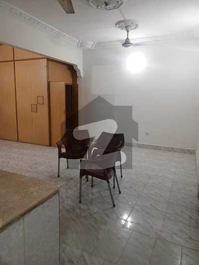 2BED LOUNGE AVAILABLE FOR RENT IN GULSHAN-E-IQBAL BLOCK 6