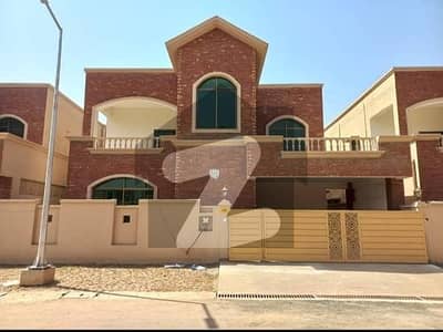 Get This Amazing Prime Location 12 Marla House Available In Askari 3