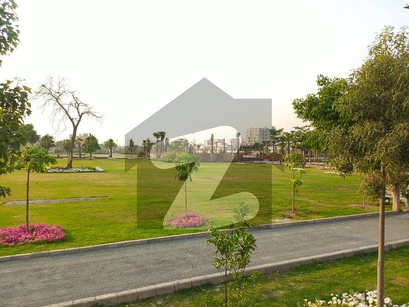 Sami comercial 5Marla plot Near to Grand commercial and LDA office in LDA avenue 1 for sale