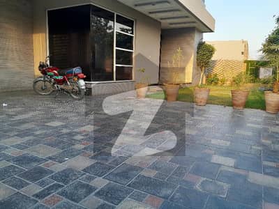 Cantt Properties Offers 1 Kanal Stunning House For Rent In DHA Phase 6