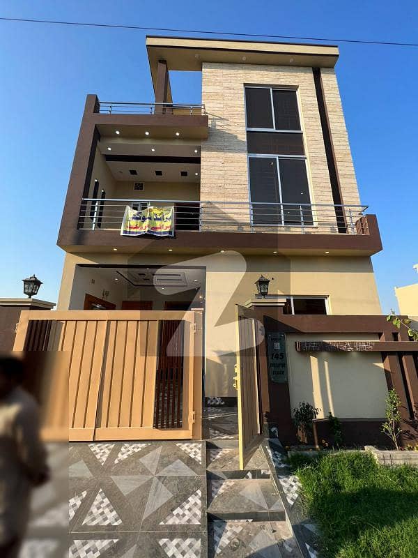 5 Marla Beautiful House For Sale In Park View City Lahore