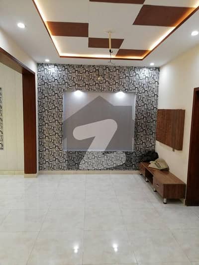 Beautiful 10 Marla Lower Portion For Rent In Park View City Lahore
