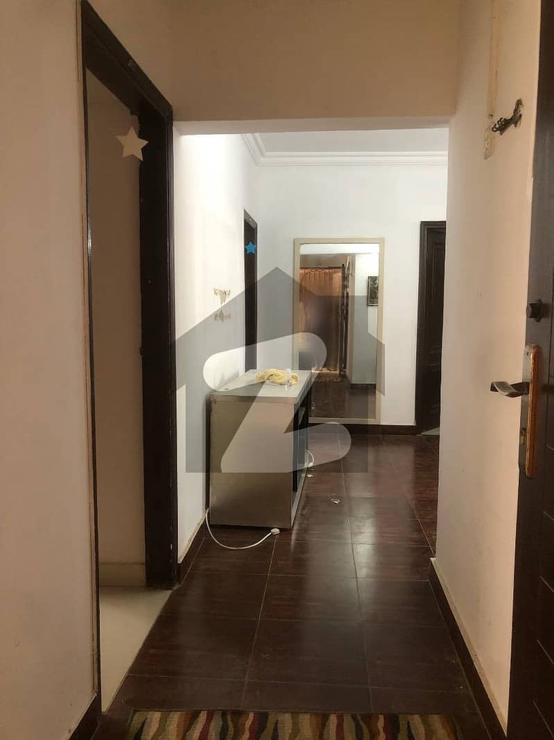 1800 Square Feet Flat In Clifton For rent At Good Location Clifton